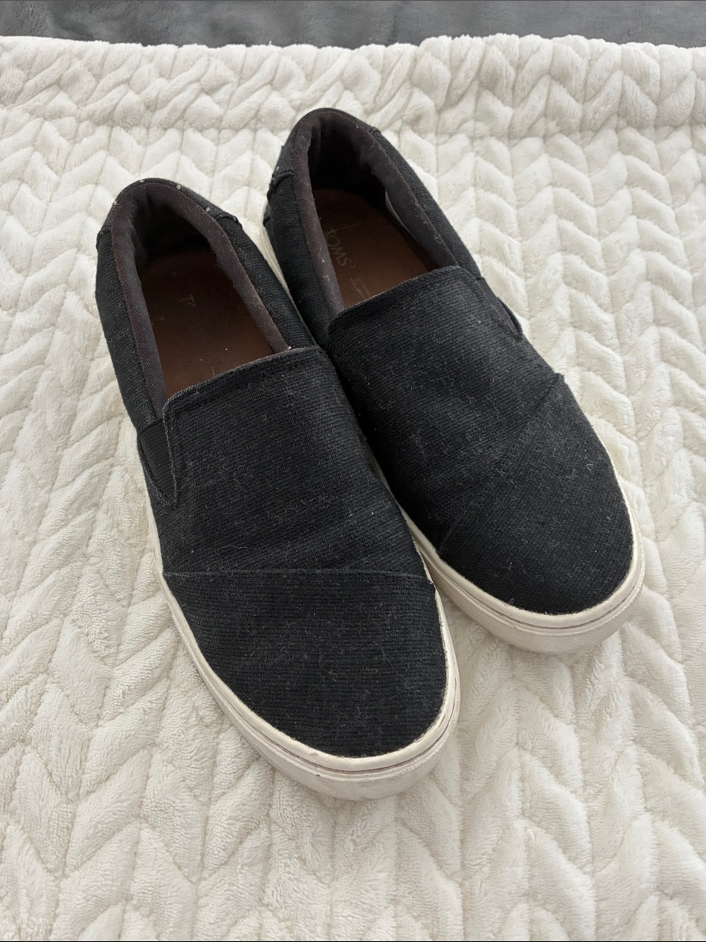 Toms Black Canvas Slip-On Loafers with White Sole Size 8